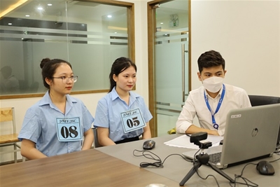 Có nên làm phiên dịch khi đi XKLĐ Nhật về nước?